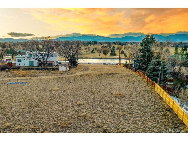 7402 W 76th Ave, Arvada, CO 80003