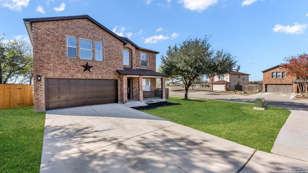 606 San Augustine, New Braunfels, TX 78132