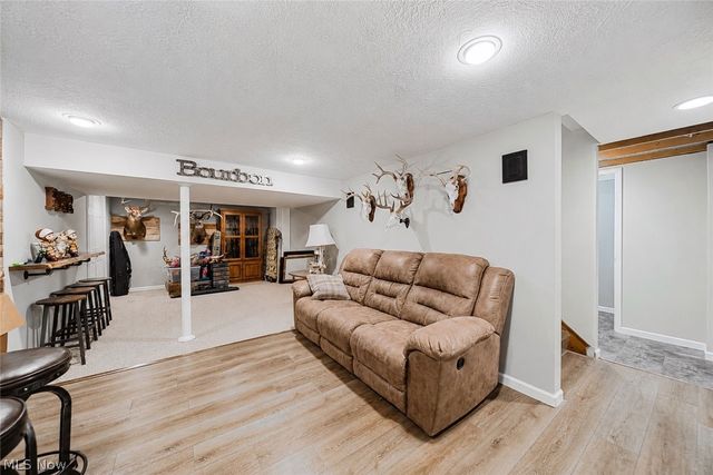 930 Essex Lane, Medina, OH 44256