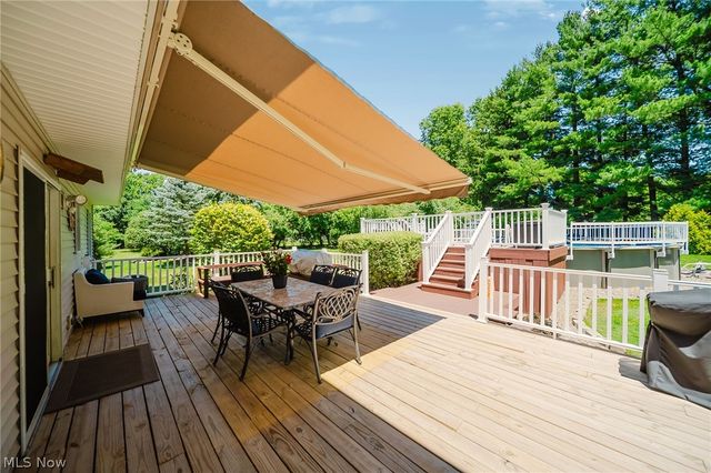 930 Essex Lane, Medina, OH 44256