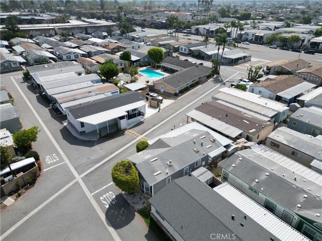 6301 Warner Avenue 88, Huntington Beach, CA 92647