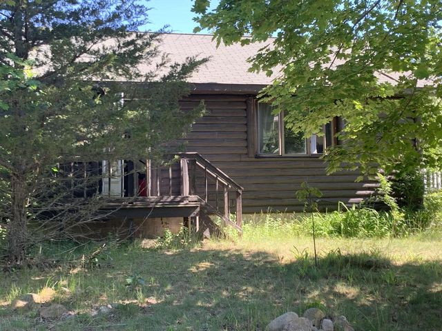 W12226 BOW STRING DRIVE, Hancock, WI 54943