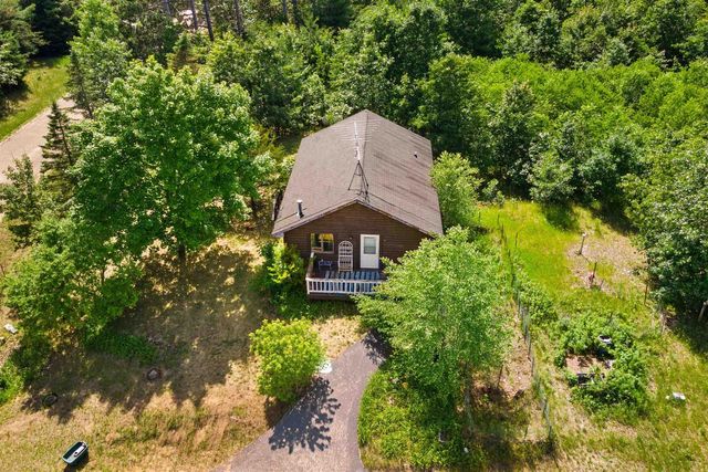 W12226 BOW STRING DRIVE, Hancock, WI 54943