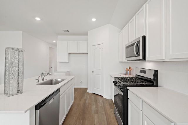 4068 Sun Burst Lane, Brookshire, TX 77423