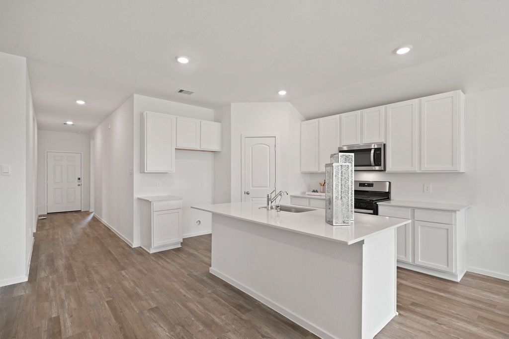 4068 Sun Burst Lane, Brookshire, TX 77423