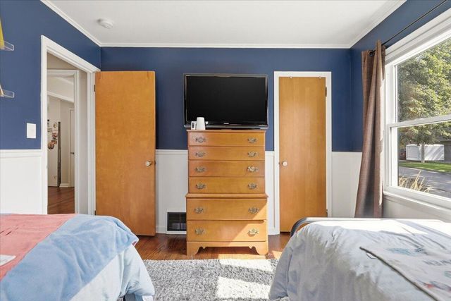 633 GRACE Street, Council Bluffs, IA 51503