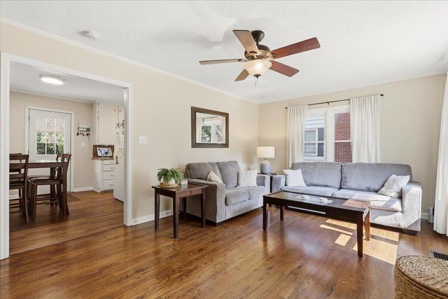 633 GRACE Street, Council Bluffs, IA 51503