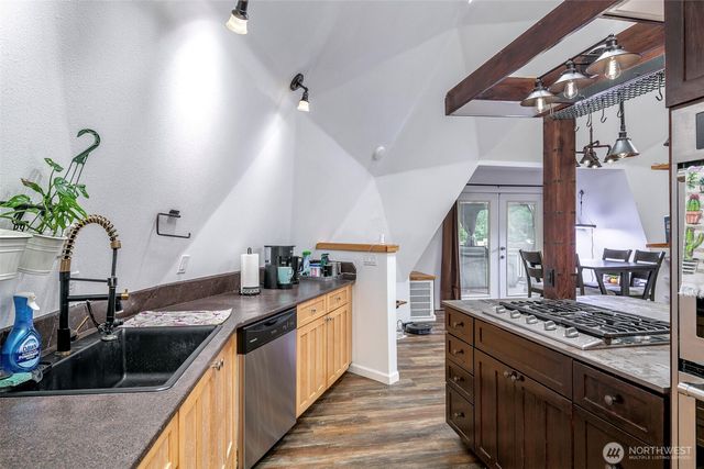 9203 Kootenai Drive, Anderson Island, WA 98303