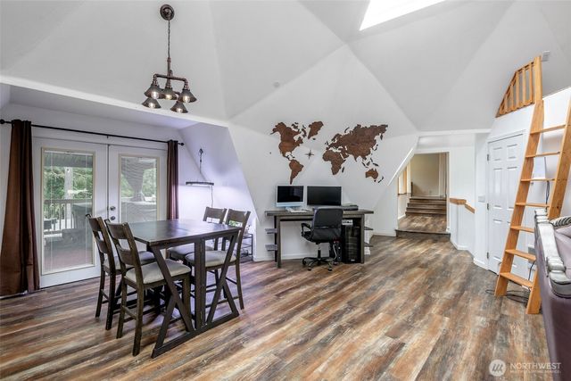 9203 Kootenai Drive, Anderson Island, WA 98303