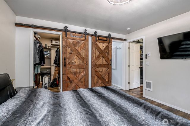 9203 Kootenai Drive, Anderson Island, WA 98303