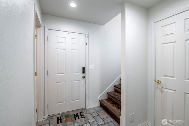 9203 Kootenai Drive, Anderson Island, WA 98303