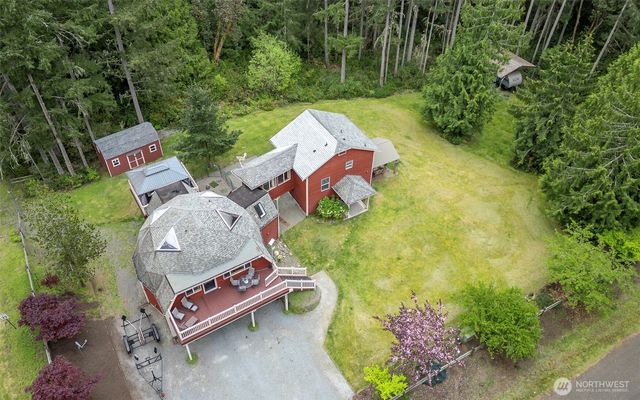 9203 Kootenai Drive, Anderson Island, WA 98303