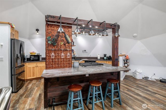 9203 Kootenai Drive, Anderson Island, WA 98303
