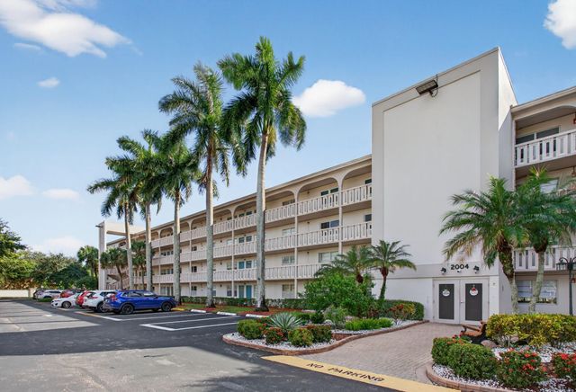 2004 Granada Dr C3, Coconut Creek, FL 33066