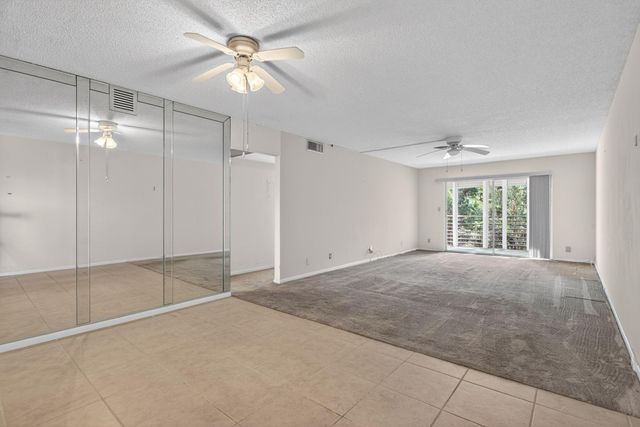 2004 Granada Dr C3, Coconut Creek, FL 33066