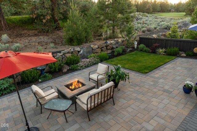 3087 NW Hidden Ridge Drive, Bend, OR 97703