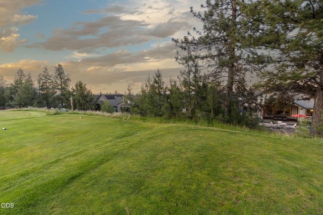 3087 NW Hidden Ridge Drive, Bend, OR 97703