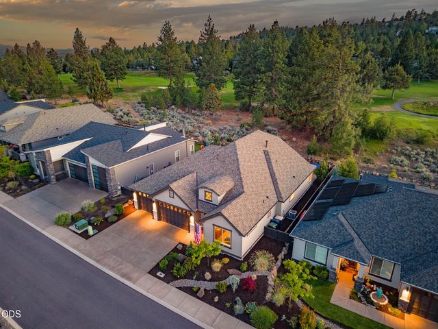 3087 NW Hidden Ridge Drive, Bend, OR 97703
