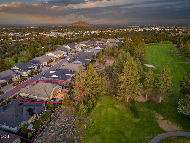 3087 NW Hidden Ridge Drive, Bend, OR 97703