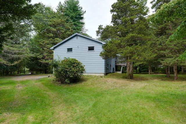 801 Winter St, Holliston, MA 01746