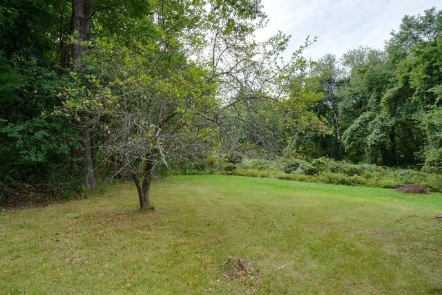 801 Winter St, Holliston, MA 01746