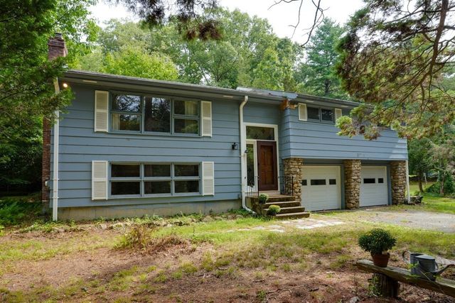 801 Winter St, Holliston, MA 01746
