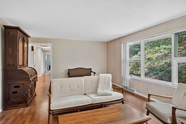 801 Winter St, Holliston, MA 01746