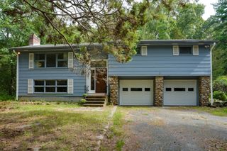 801 Winter St, Holliston, MA 01746