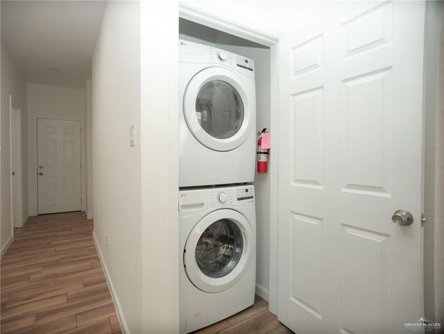 2108 E San Andrea Street 1, Edinburg, TX 78542