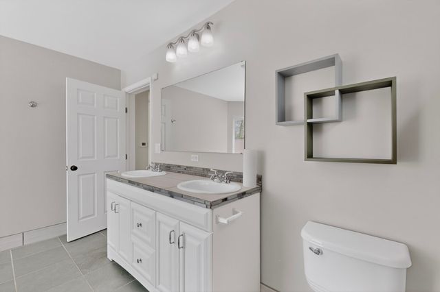 502 Barela Lane, Santa Fe, NM 87505
