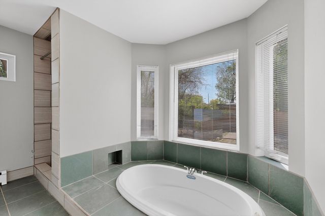 502 Barela Lane, Santa Fe, NM 87505