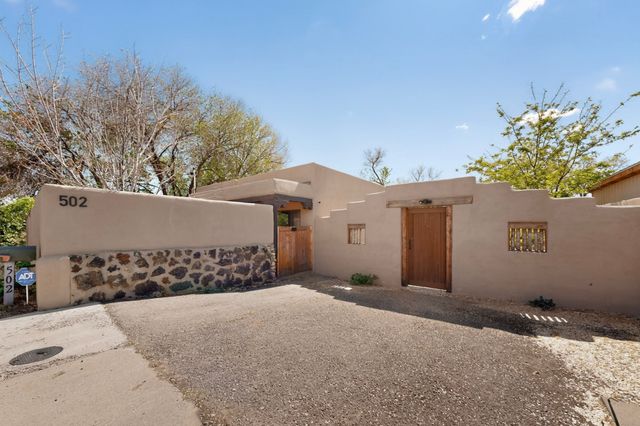 502 Barela Lane, Santa Fe, NM 87505