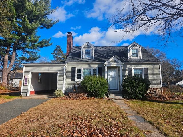 93 Cooper St, Springfield, MA 01108