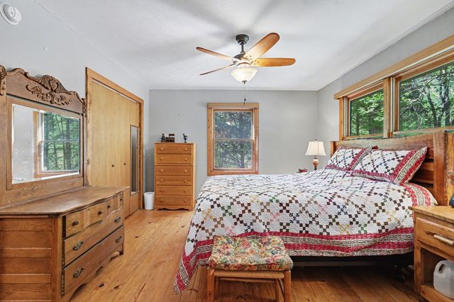 8 Stoney Brook Trail, Hayesville, NC 28904