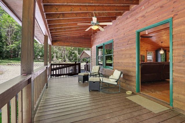 8 Stoney Brook Trail, Hayesville, NC 28904