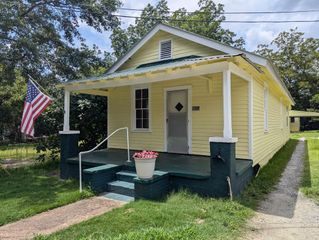 1905 10th Avenue, Phenix City, AL 36867