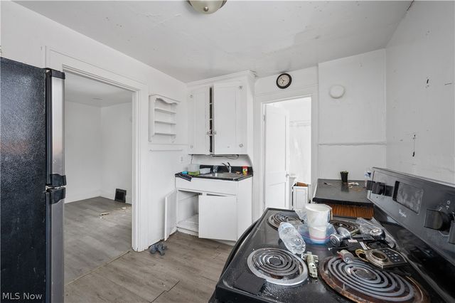 434 Matthews Street, Akron, OH 44306