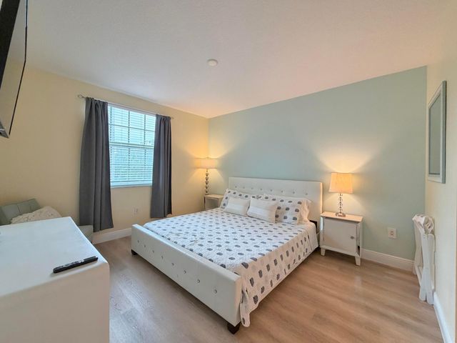 610 Clematis Street 226, West Palm Beach, FL 33401