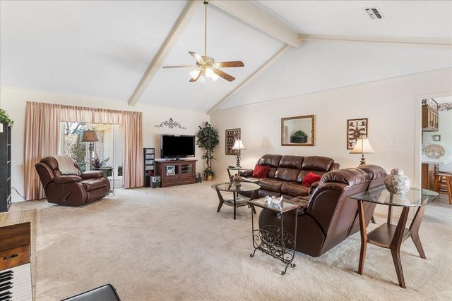 6728 Riviera Drive, North Richland Hills, TX 76180