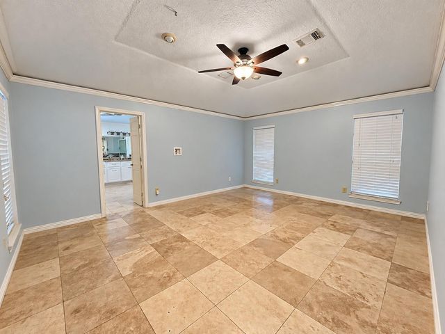 342 Swords Bend Street, Stafford, TX 77477