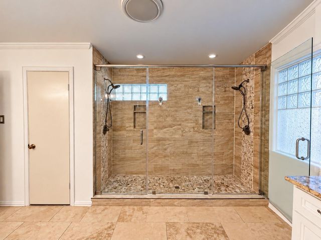 342 Swords Bend Street, Stafford, TX 77477