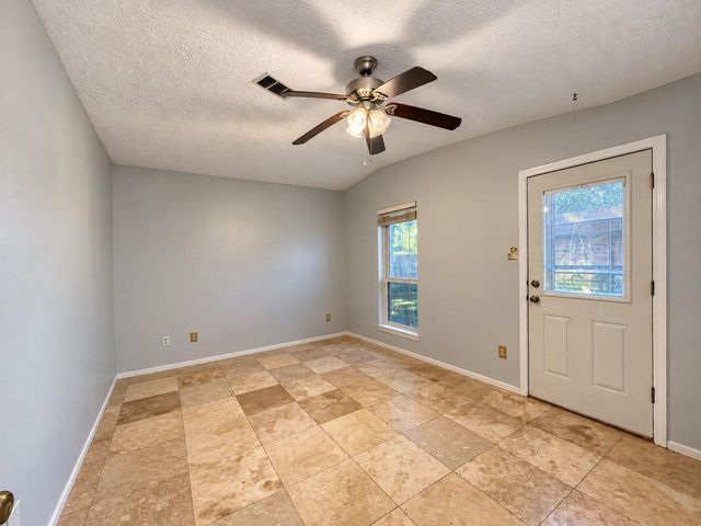 342 Swords Bend Street, Stafford, TX 77477