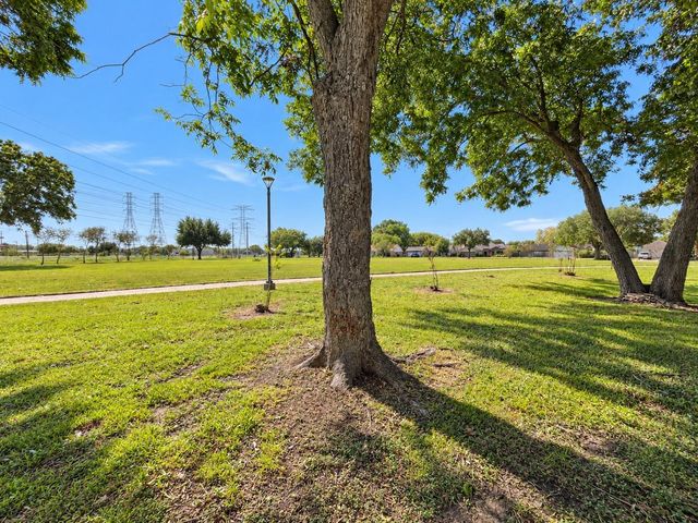 342 Swords Bend Street, Stafford, TX 77477