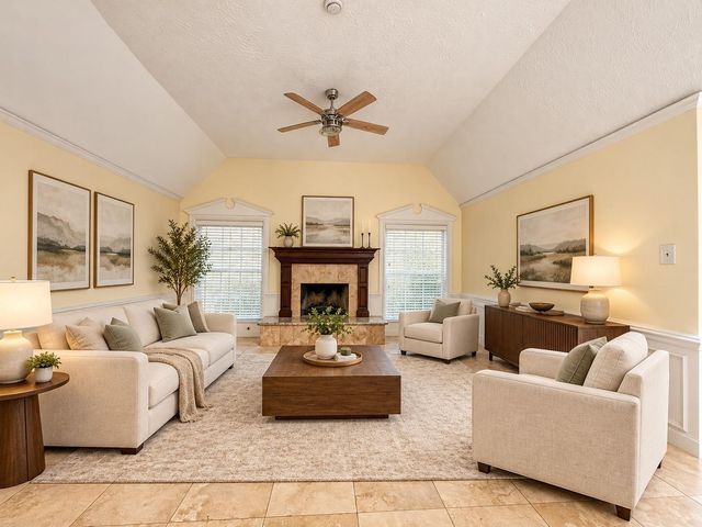 342 Swords Bend Street, Stafford, TX 77477
