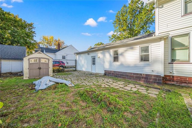 38210 South Street, Willoughby, OH 44094