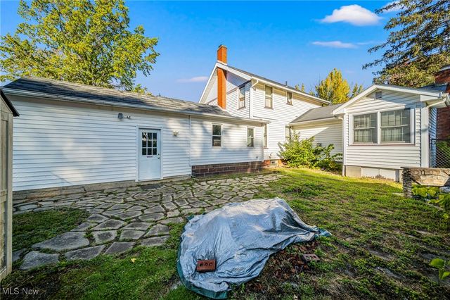 38210 South Street, Willoughby, OH 44094