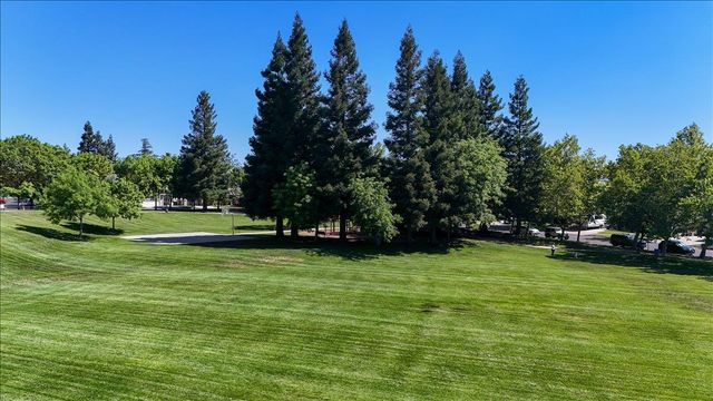 1356 Cindy Dr, Oakdale, CA 95361
