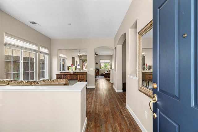 1356 Cindy Dr, Oakdale, CA 95361