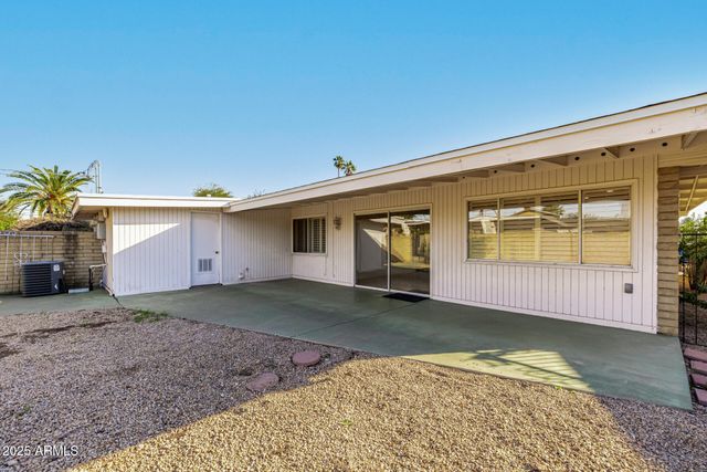 3738 E Glenrosa Avenue, Phoenix, AZ 85018