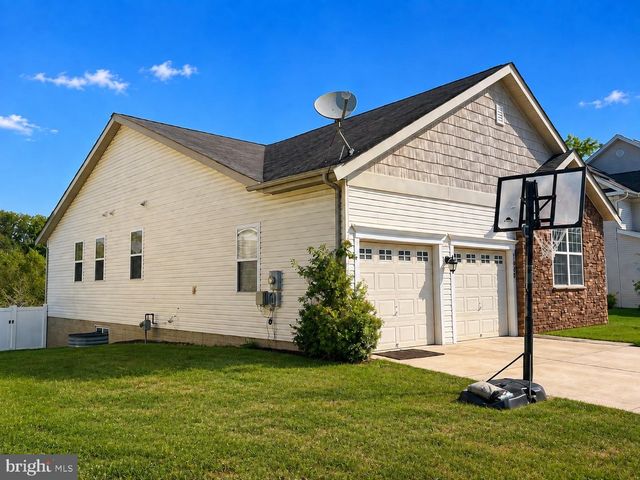 2860 BRUNSTON CASTLE LN, Waldorf, MD 20601